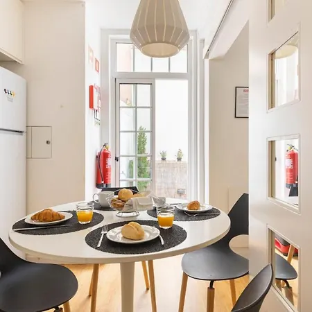 Apartamento Plum Guide - Lunar Phase *